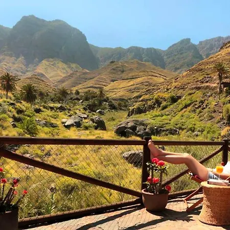 Tatil Evi Spacious Villa Rental For A Beachside Holiday In Gran Canaria In Spain *
